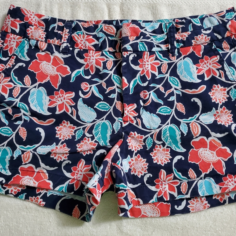 GAP shorts 2